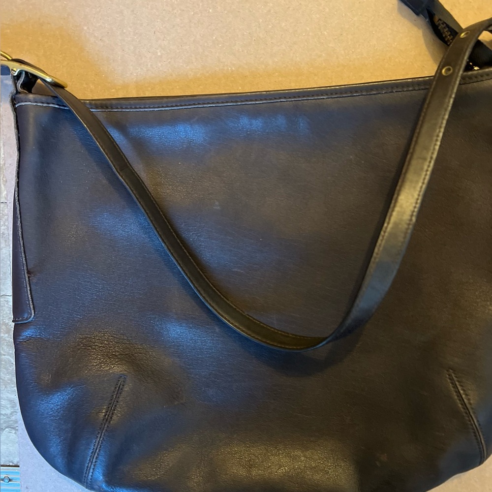 Coach Brown Shoulder Bag with Structured Design